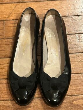 Salvatore Ferragamo boutique loafers Size 7B